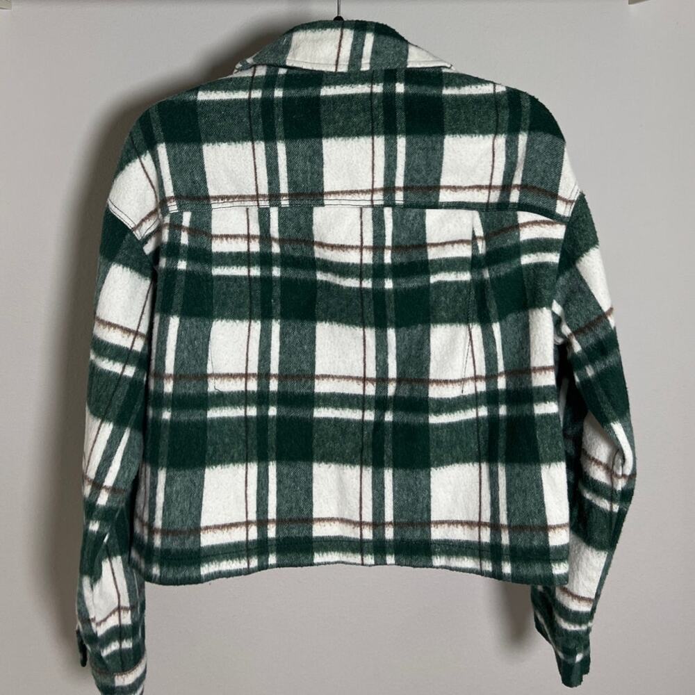ZARA Plaid Long Sleeve Pocket Cropped Flannel Jacket Women's Size S Green/White - Picture 4 of 5